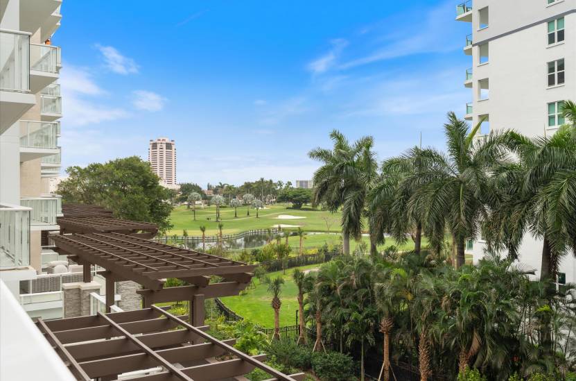 220 SE Mizner Boulevard, 412, Boca Raton